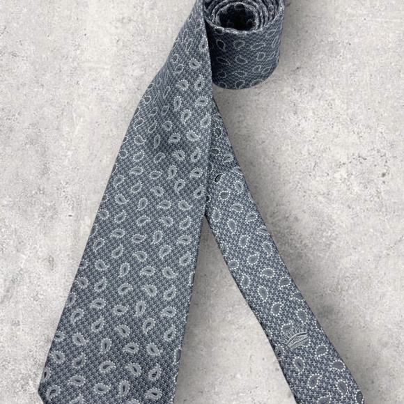 COUNTESS MARA Gray/White Paisley Silk LUXURY Tie HANDMADE - Picture 5 of 5